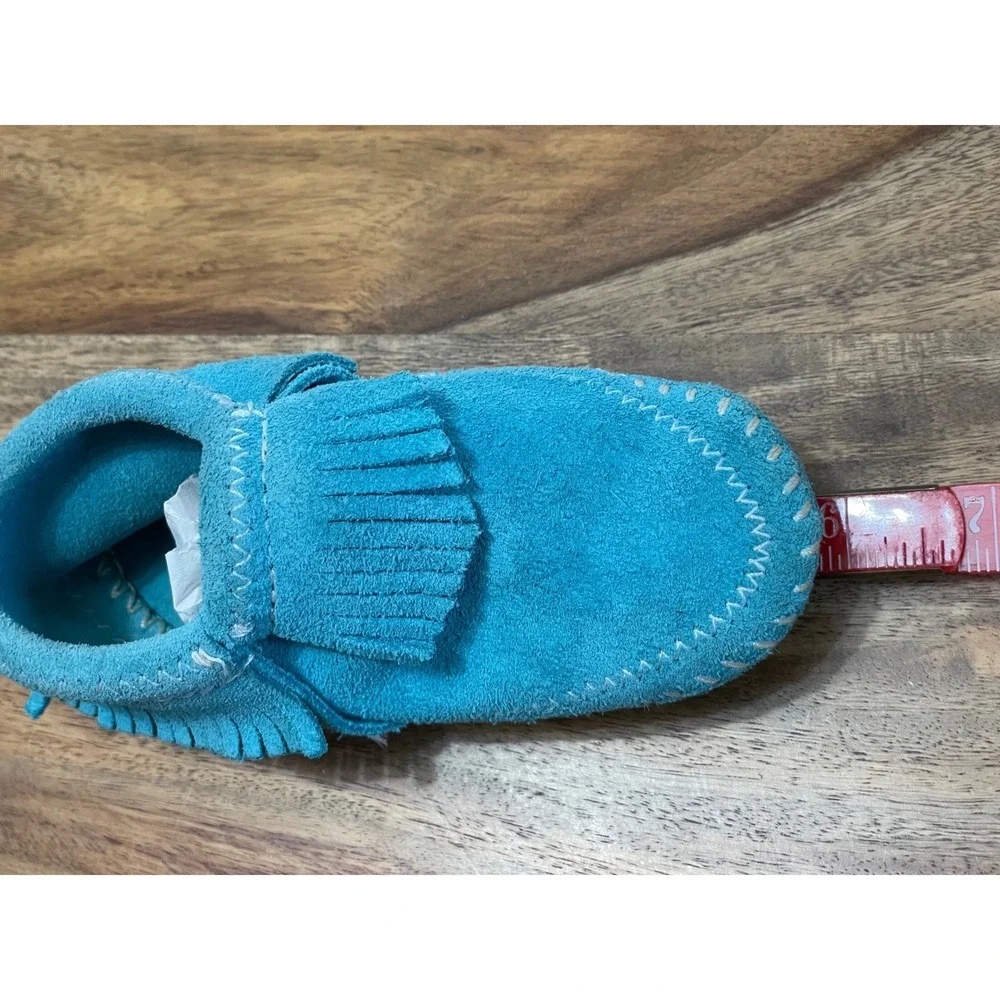 Minnetonka moccasins kids